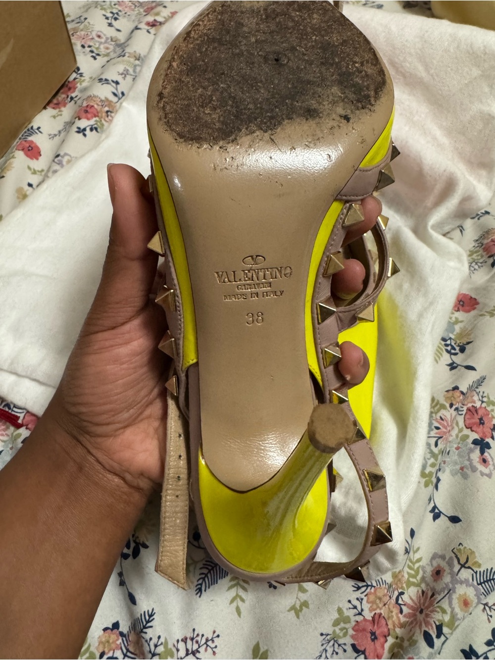 Valentino Garavani Neon Yellow and Nude Rockstud Pointed-Toe T-Strap Pumps - Picture 4 of 5